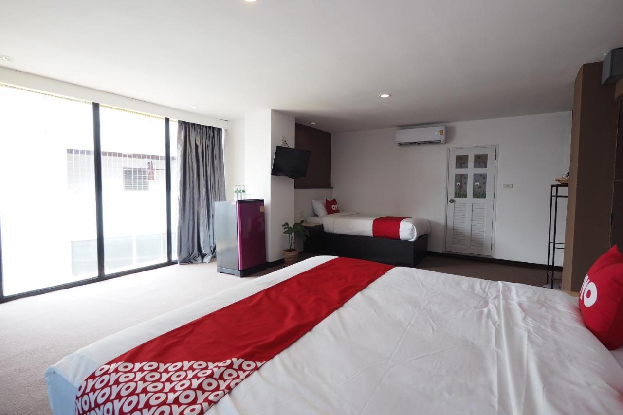 Oyo 937 The Unique S Hotel Chiang Mai Esterno foto